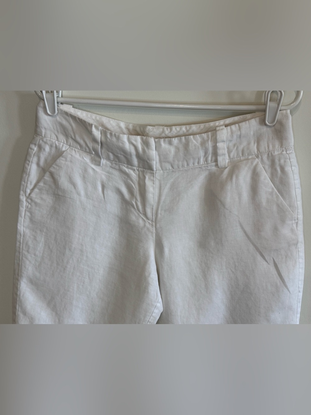 Old Navy Women’s 100% Linen White Mid-Rise Chino Shorts Size 6 - Picture 2 of 8